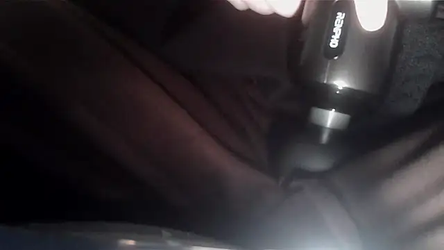 Snapshot of KittingGrappler chatting on 11-20-25, 08:30 KittingGrappler online show from 11-20-25, 08:30