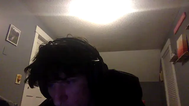 Snapshot of KittingGrappler chatting on 12-16-25, 10:04 KittingGrappler online show from 12-16-25, 10:04