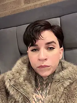 AliceShazaham  online show from 06-19-26, 06:51