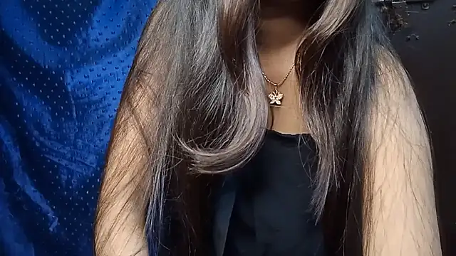 Snapshot of Sheela_oshovadi chatting on 12-11-24, 02:44 Sheela oshovadi online show from 12-11-24, 02:44