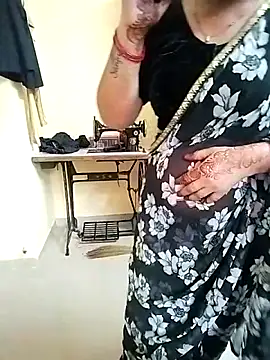 PayalSharmahot143 online show from 10-10-25, 02:10