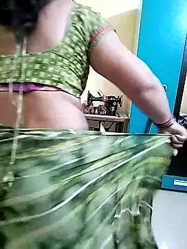 PayalSharmahot143 online show from 11-25-25, 07:03