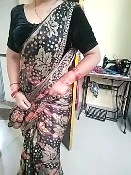 PayalSharmahot143 online show from 12-22-25, 02:19