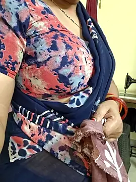 PayalSharmahot143 online show from 05-19-26, 01:11