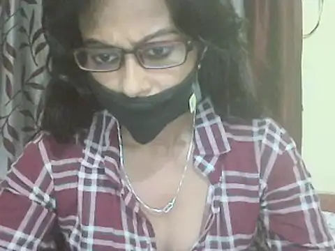 JENIFER PUNE online show from 02-13-25, 04:07