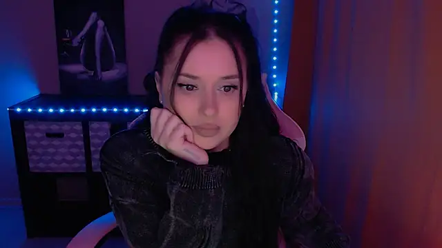 Snapshot of AlisaLink chatting on 03-17-25, 05:27 AlisaLink online show from 03-17-25, 05:27