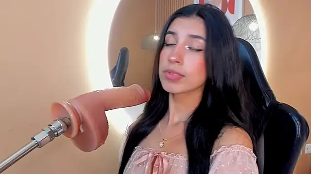 zia cooper online show from 03-22-25, 06:58