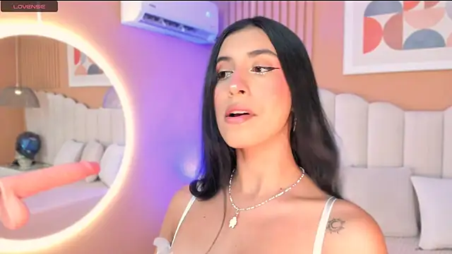 zia cooper online show from 10-03-25, 07:22