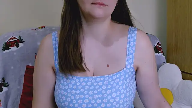 ChubbyMaia online show from 01-12-25, 03:03