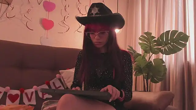 RedMeloddy online show from 02-14-25, 07:33