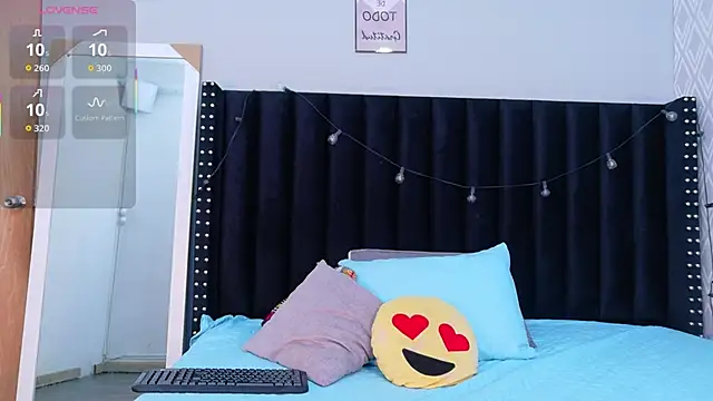 littleebonymommy online show from 11-08-25, 02:56