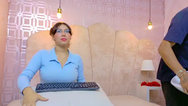 Annyeli online show from 04-11-26, 02:27