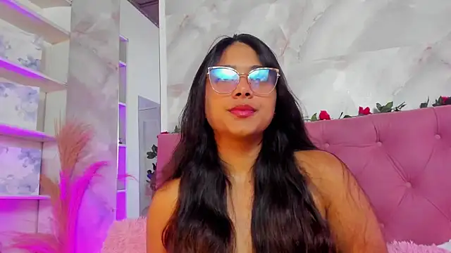 Snapshot of AnnaQueen_ chatting on 09-30-25, 04:23 AnnaQueen online show from 09-30-25, 04:23