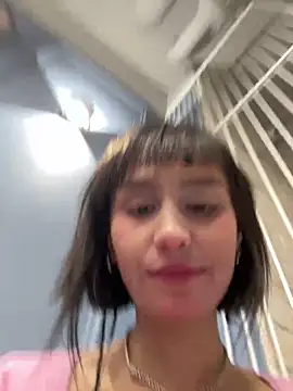 Snapshot of bigbabykiki chatting on 12-16-24, 06:10 bigbabykiki online show from 12-16-24, 06:10