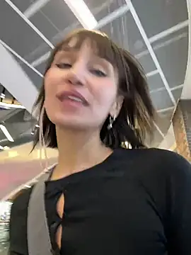 Snapshot of bigbabykiki chatting on 01-19-25, 04:57 bigbabykiki online show from 01-19-25, 04:57