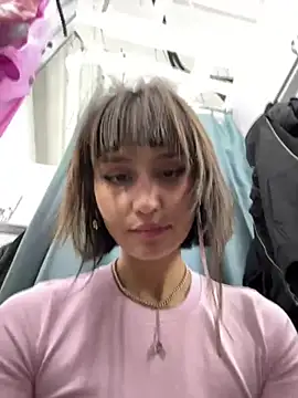 Snapshot of bigbabykiki chatting on 02-04-25, 09:49 bigbabykiki online show from 02-04-25, 09:49