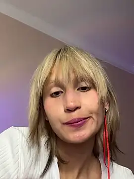 Snapshot of bigbabykiki chatting on 09-20-25, 05:58 bigbabykiki online show from 09-20-25, 05:58