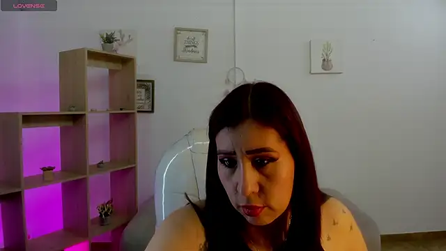 Snapshot of Alexx_Scoot chatting on 01-18-25, 07:48 Alexx Scoot online show from 01-18-25, 07:48