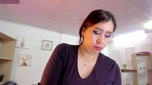 Snapshot of Alexx_Scoot chatting on 03-06-25, 01:58 Alexx Scoot online show from 03-06-25, 01:58