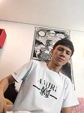 Snapshot of Justyn_Ross chatting on 01-14-26, 03:01 Justyn Ross online show from 01-14-26, 03:01