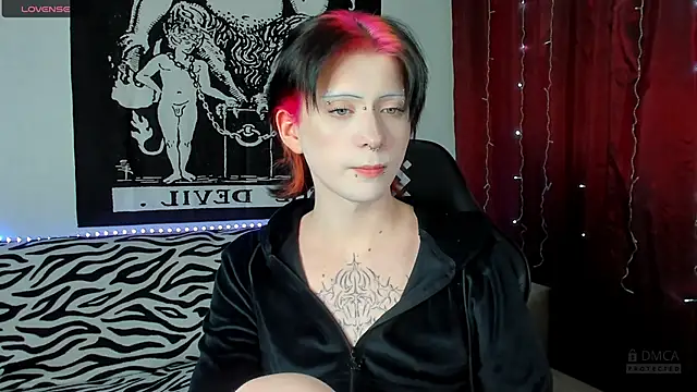 Snapshot of Vailyreb_ chatting on 12-21-24, 12:53 Vailyreb online show from 12-21-24, 12:53