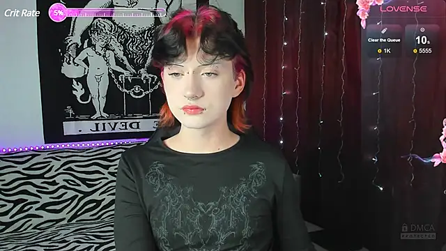 Snapshot of Vailyreb_ chatting on 01-13-25, 07:21 Vailyreb online show from 01-13-25, 07:21