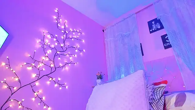 Dulce Girl  online show from 03-07-25, 05:08