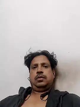 Snapshot of Raj1043 chatting on 12-12-24, 11:58 Raj1043 online show from 12-12-24, 11:58