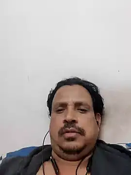 Snapshot of Raj1043 chatting on 12-26-24, 07:38 Raj1043 online show from 12-26-24, 07:38