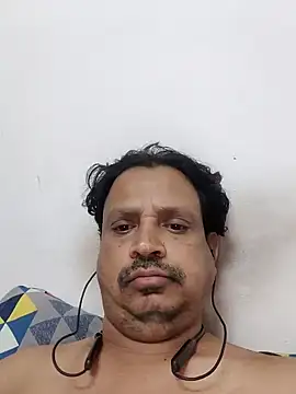 Snapshot of Raj1043 chatting on 01-09-25, 08:55 Raj1043 online show from 01-09-25, 08:55