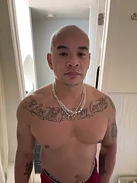 Snapshot of EatMyCake831 chatting on 01-27-25, 06:31 EatMyCake831 online show from 01-27-25, 06:31