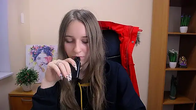 Snapshot of _Nicole_new chatting on 12-03-24, 09:33  Nicole new online show from 12-03-24, 09:33