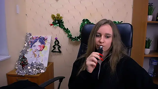 Snapshot of _Nicole_new chatting on 12-24-24, 03:26  Nicole new online show from 12-24-24, 03:26