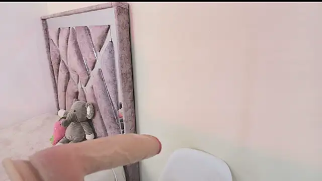 sweety mariann1 online show from 11-11-25, 09:59