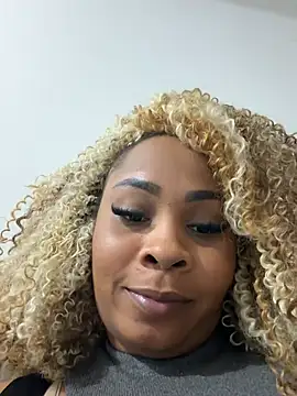 NatashaBenetti online show from 05-28-26, 12:08
