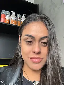 amorinha99 online show from 05-25-26, 06:03