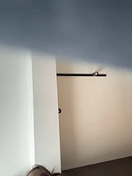 BelleSkye online show from 03-20-25, 01:37