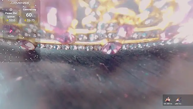 Oriana braom online show from 11-19-25, 07:03