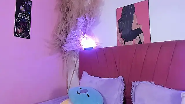 LorenaStevens online show from 04-16-26, 12:39