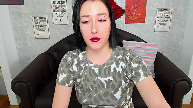 Snapshot of adell_berry chatting on 01-23-25, 04:52 adell berry online show from 01-23-25, 04:52