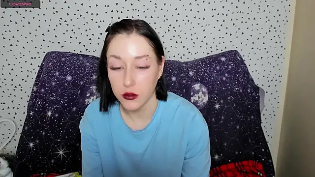 Snapshot of adell_berry chatting on 02-06-25, 05:46 adell berry online show from 02-06-25, 05:46