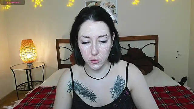 Snapshot of adell_berry chatting on 03-01-25, 01:53 adell berry online show from 03-01-25, 01:53