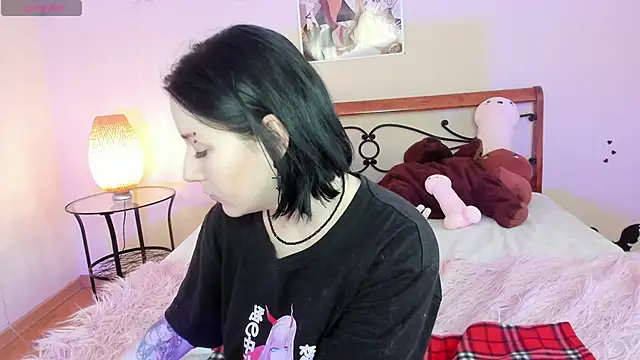 Snapshot of adell_berry chatting on 03-13-25, 01:54 adell berry online show from 03-13-25, 01:54