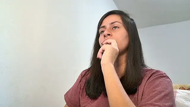 Snapshot of Blue_butterfly chatting on 09-10-25, 03:45 Blue butterfly online show from 09-10-25, 03:45