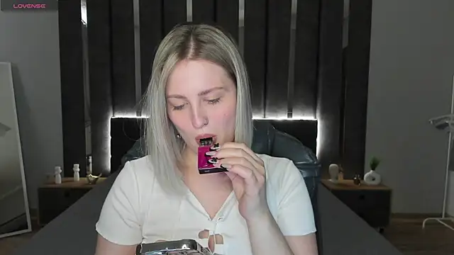  Sarah Soul  online show from 02-05-25, 06:46