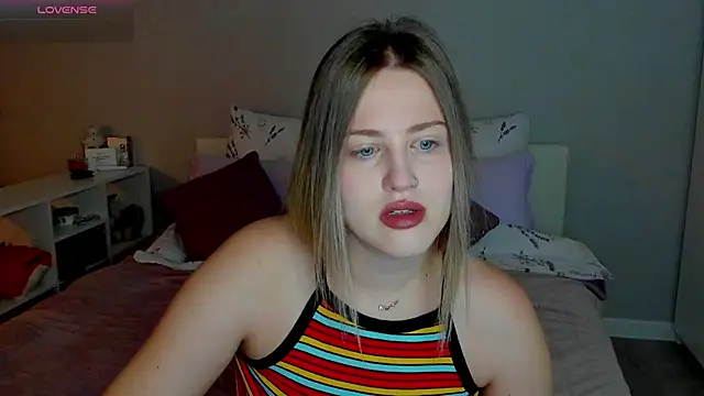  Sarah Soul  online show from 10-17-25, 12:01