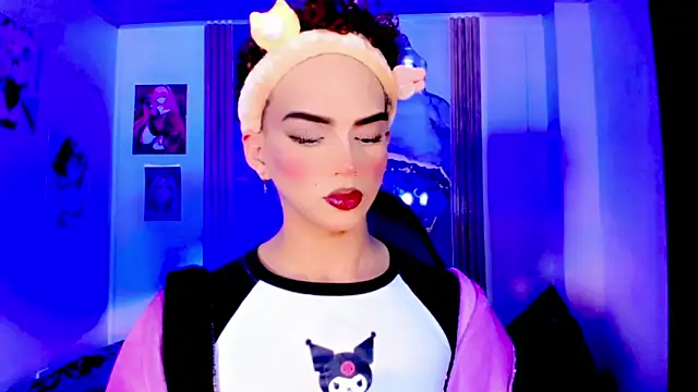 Elissa taylor  online show from 12-14-25, 11:20