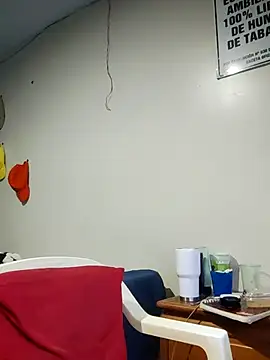 Snapshot of FitGeorge chatting on 11-09-25, 05:06 FitGeorge online show from 11-09-25, 05:06