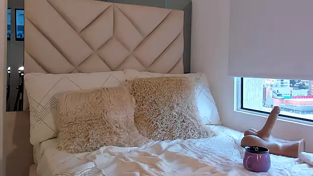 alexa tobar online show from 10-19-25, 09:15