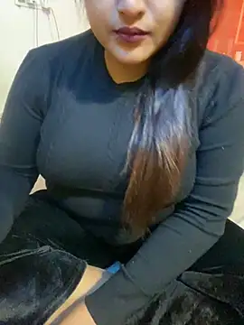 Snapshot of Ayesha_mahi chatting on 01-07-25, 10:11 Ayesha mahi online show from 01-07-25, 10:11